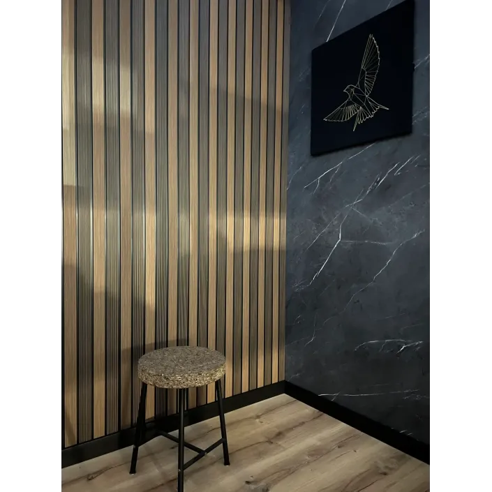Slat Wall стенен панел - Linea 12х260см  от строителна борса за PVC облицовки